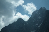 Bellissima salita al RIFUGIO ROSALBA IN GRIGNETTA dal Pian dei Resinelli il 3 aprile 2011